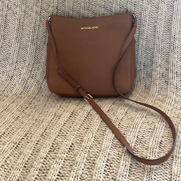 Michael Kors Cross Body Bag - Picture 8 of 8